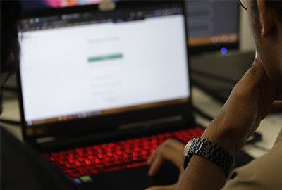 De l'automatisation à la création : comment l'IA transforme les métiers du développement